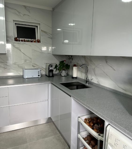 Remodelação de cozinha em Agualva-Cacém, Lisboa. Renovação de cozinha completa por JCC Design.