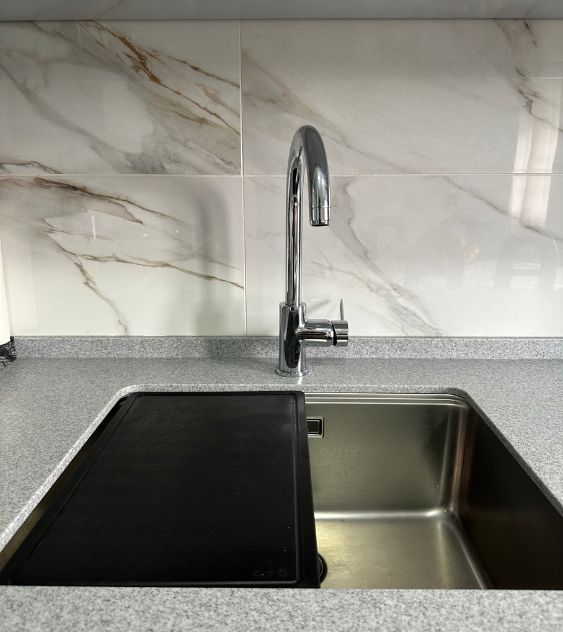 Remodelação de cozinha em Agualva-Cacém, Lisboa. Renovação de cozinha completa por JCC Design.